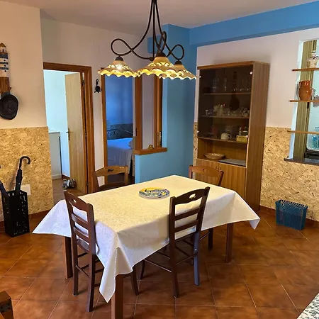 Acquazzurra Ferienhaus *