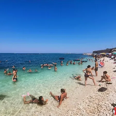 Acquazzurra Casa de Férias